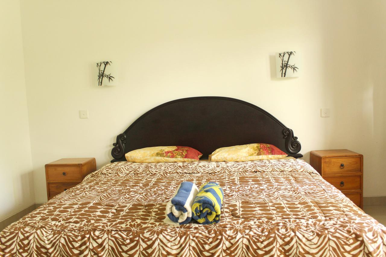 サヌール ユリア 1 Bed & Breakfast エクステリア 写真